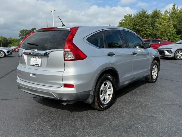 Photo of 2016 Alabaster Silver Metallic Honda CR-V