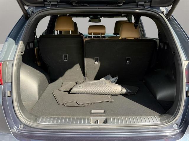 Photo of 2021 Pacific Blue Kia Sportage
