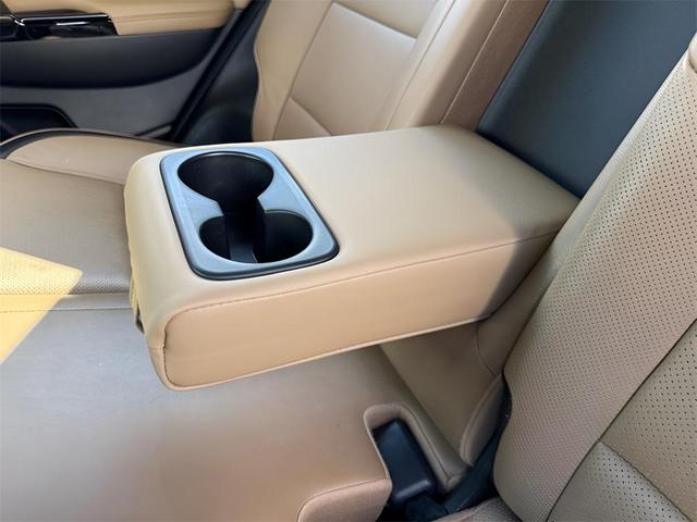 Photo of 2021 Pacific Blue Kia Sportage