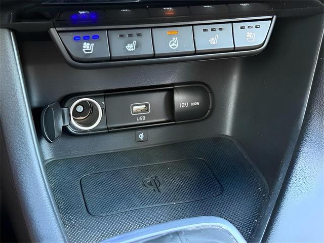 Photo of 2021 Pacific Blue Kia Sportage