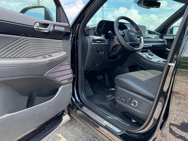 Photo of 2025 Abyss Black Pearl Hyundai PALISADE