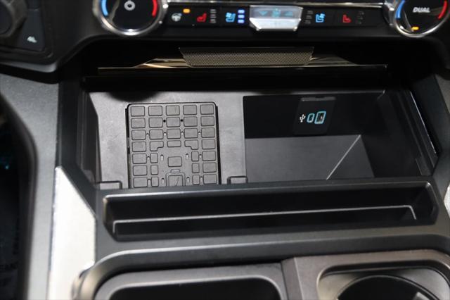 Photo of 2023 Agate Black Metallic Ford F-250