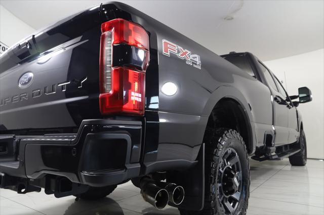 Photo of 2023 Agate Black Metallic Ford F-250