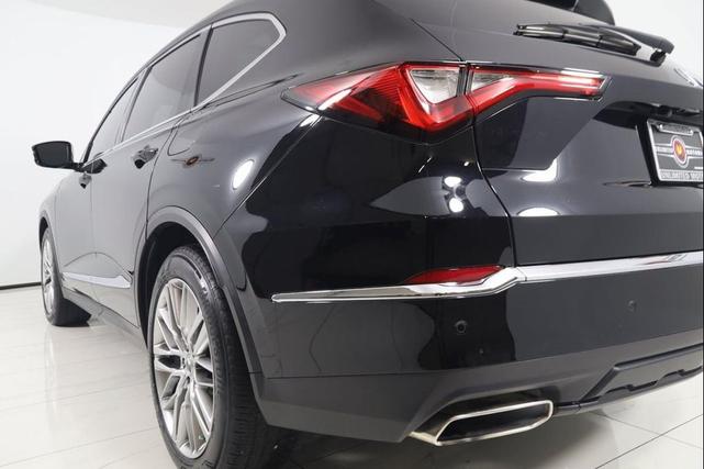 Photo of 2023 Majestic Black Pearl Acura MDX