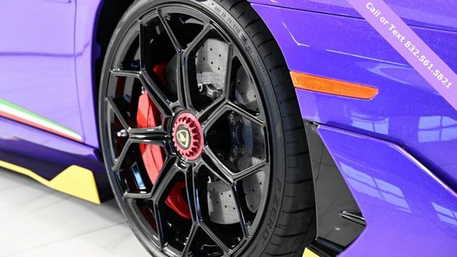 Photo of 2021 Purple Lamborghini Aventador SVJ