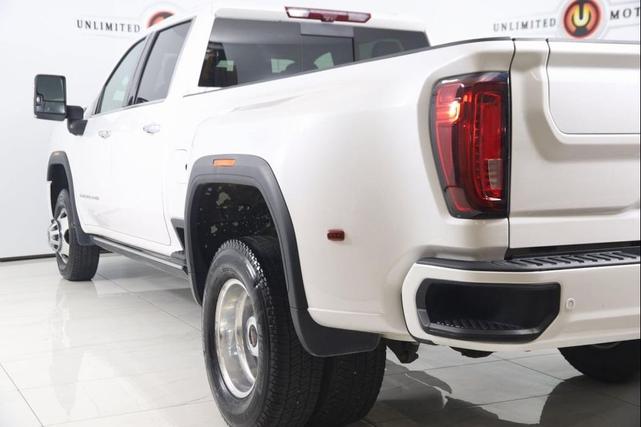 Photo of 2023 White Frost GMC Sierra 3500
