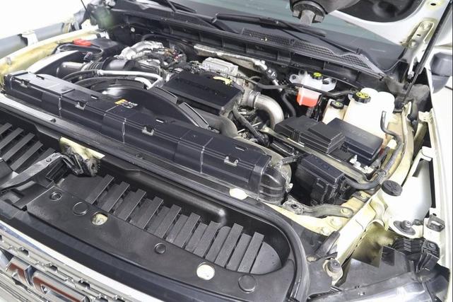 Photo of 2023 White Frost GMC Sierra 3500