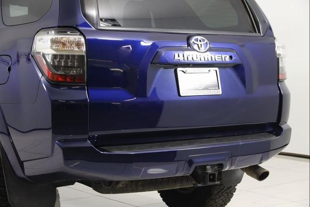 Photo of 2018 Nautical Blue Metallic Toyota 4Runner