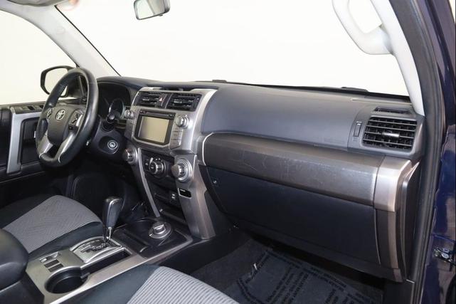 Photo of 2018 Nautical Blue Metallic Toyota 4Runner