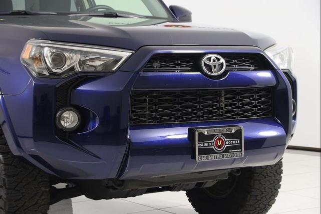 Photo of 2018 Nautical Blue Metallic Toyota 4Runner