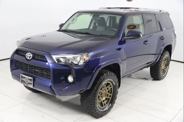Photo of 2018 Nautical Blue Metallic Toyota 4Runner