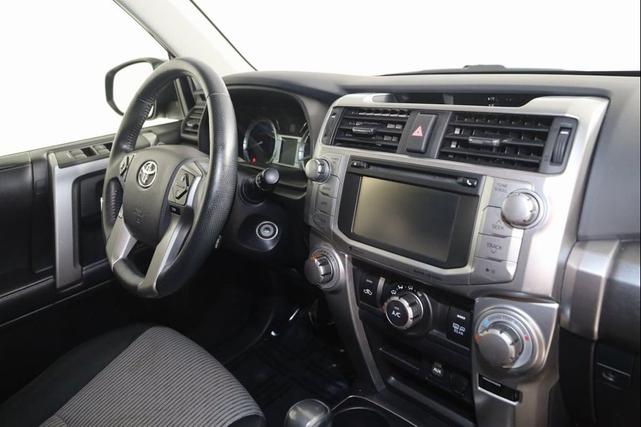 Photo of 2018 Nautical Blue Metallic Toyota 4Runner