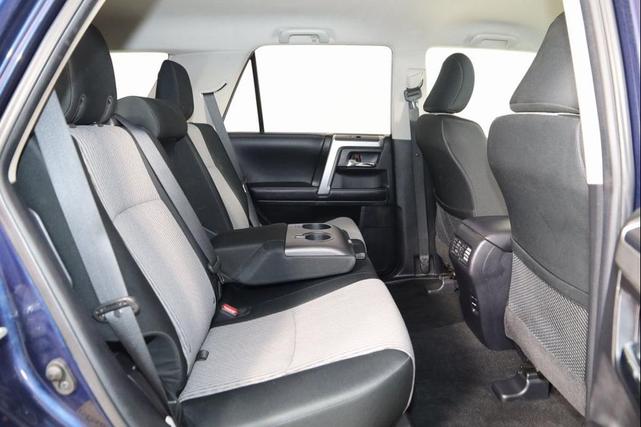 Photo of 2018 Nautical Blue Metallic Toyota 4Runner