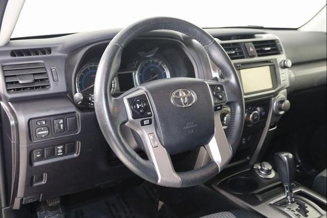 Photo of 2018 Nautical Blue Metallic Toyota 4Runner