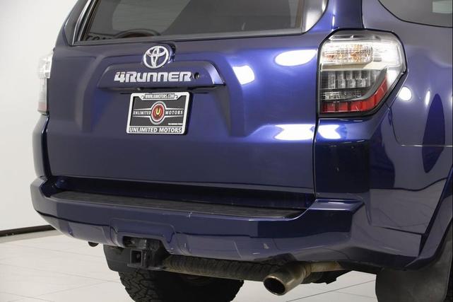 Photo of 2018 Nautical Blue Metallic Toyota 4Runner