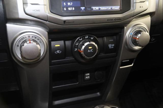 Photo of 2018 Nautical Blue Metallic Toyota 4Runner