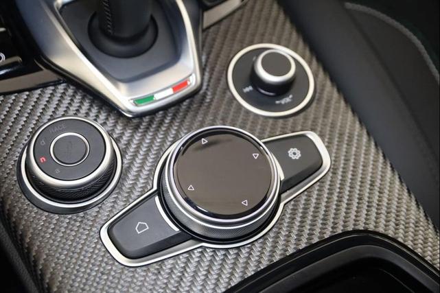 Photo of 2024 Alfa Rosso Alfa Romeo Stelvio