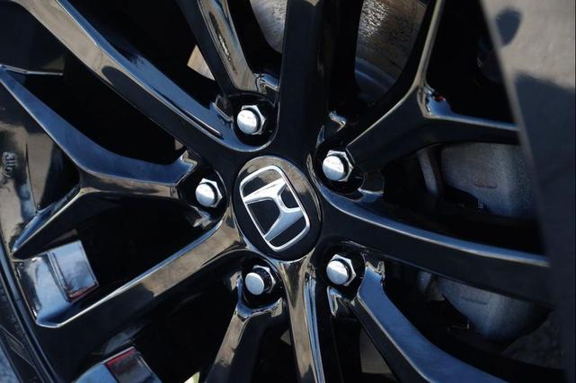 Photo of 2020 Crystal Black Pearl Honda Civic
