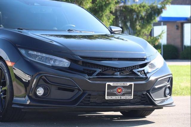 Photo of 2020 Crystal Black Pearl Honda Civic