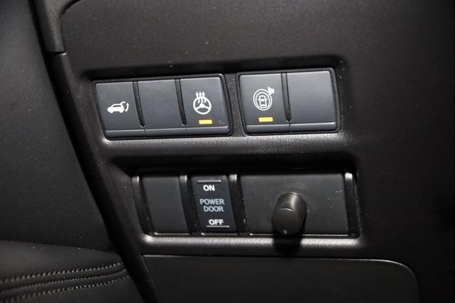 Photo of 2023 Hermosa Blue Pearl Nissan Armada