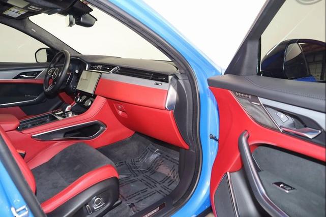 Photo of 2024 Ultra Blue Metallic Jaguar F-PACE