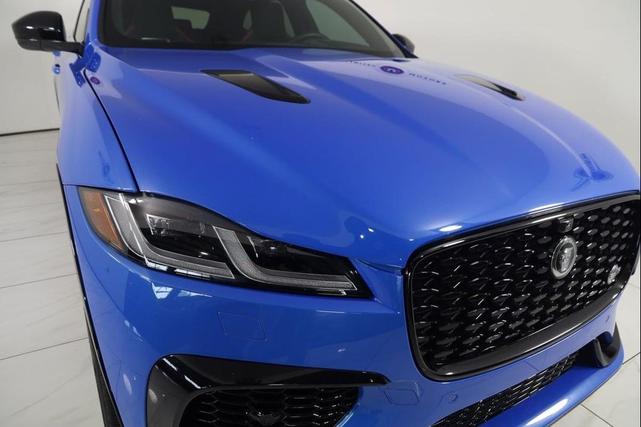 Photo of 2024 Ultra Blue Metallic Jaguar F-PACE