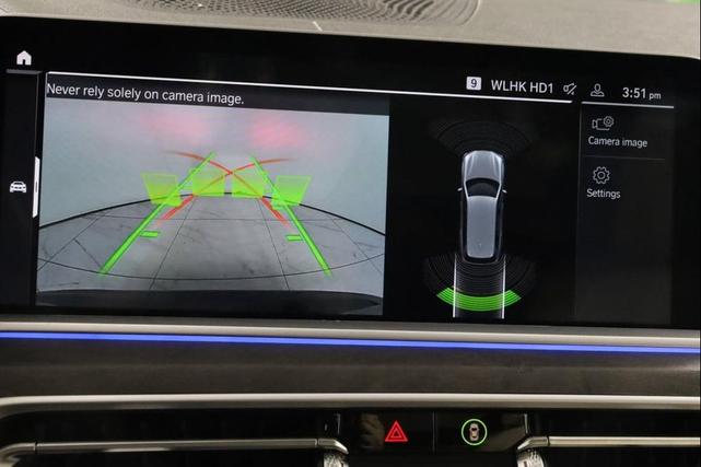 Photo of 2022 Black Sapphire Metallic BMW X7