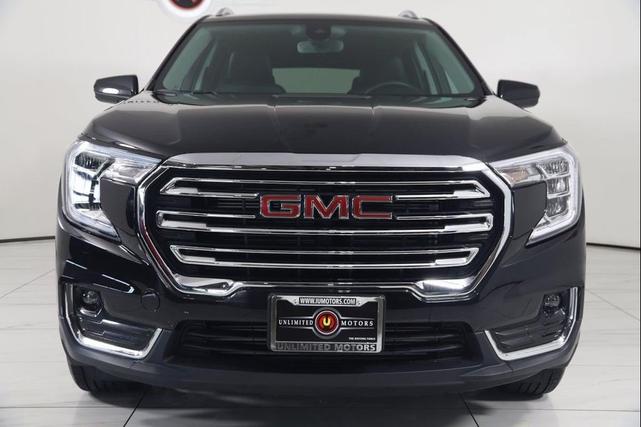Photo of 2024 Ebony Twilight Metallic GMC Terrain