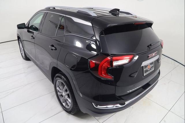 Photo of 2024 Ebony Twilight Metallic GMC Terrain