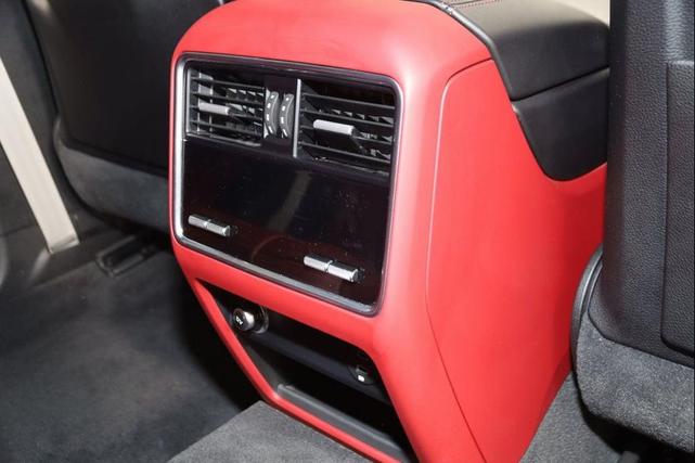 Photo of 2022 Chalk Porsche Cayenne