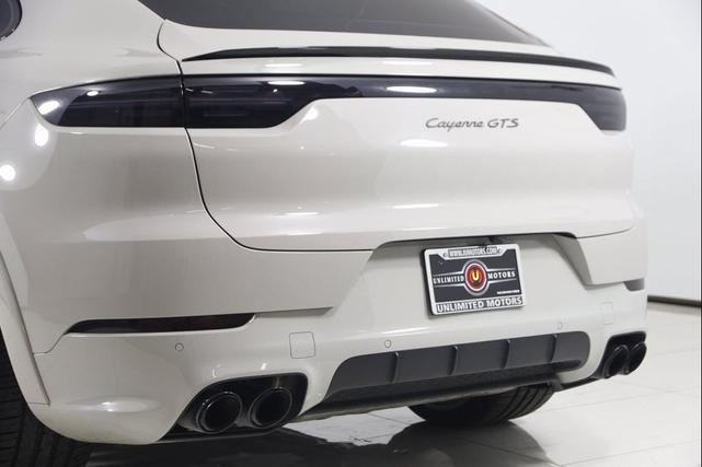 Photo of 2022 Chalk Porsche Cayenne