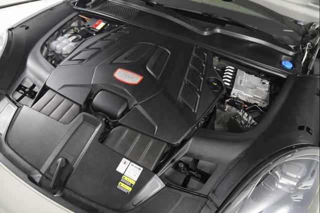 Photo of 2022 Chalk Porsche Cayenne