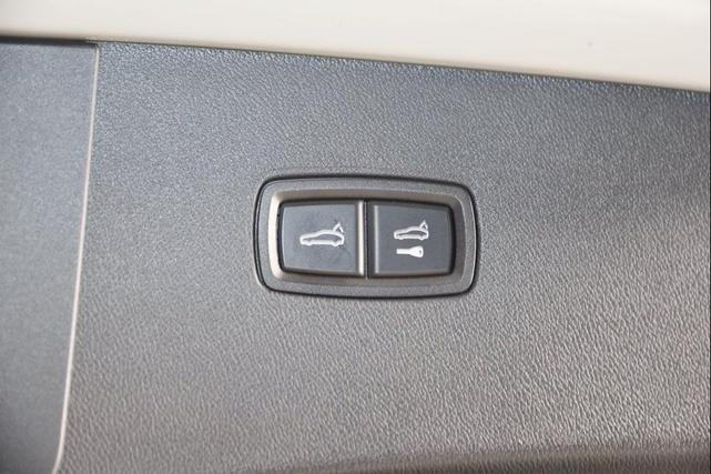 Photo of 2022 Chalk Porsche Cayenne