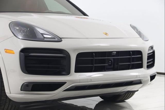 Photo of 2022 Chalk Porsche Cayenne