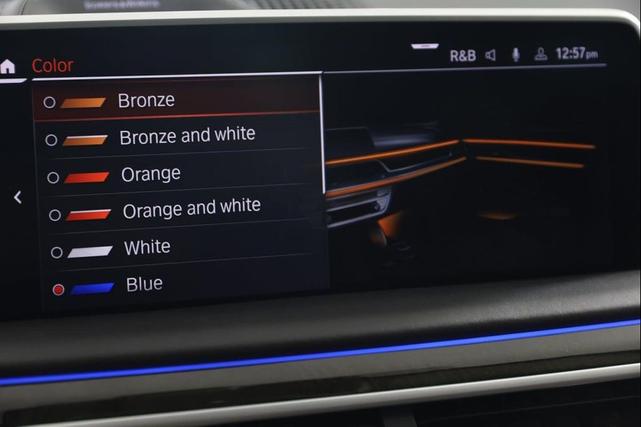 Photo of 2022 White Metallic BMW ALPINA B7