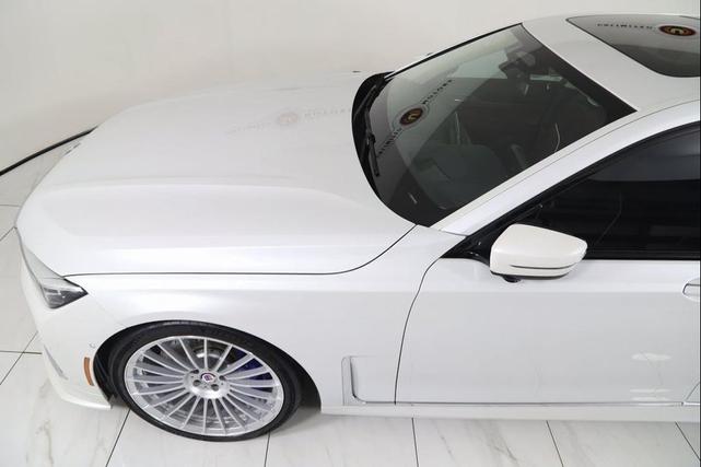 Photo of 2022 White Metallic BMW ALPINA B7