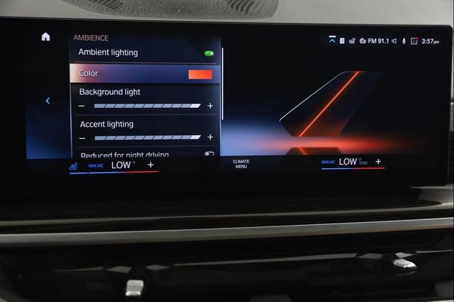 Photo of 2023 White Metallic BMW X7