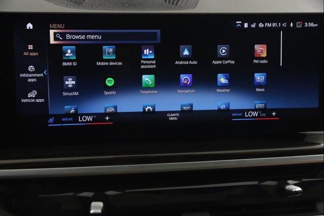 Photo of 2023 White Metallic BMW X7