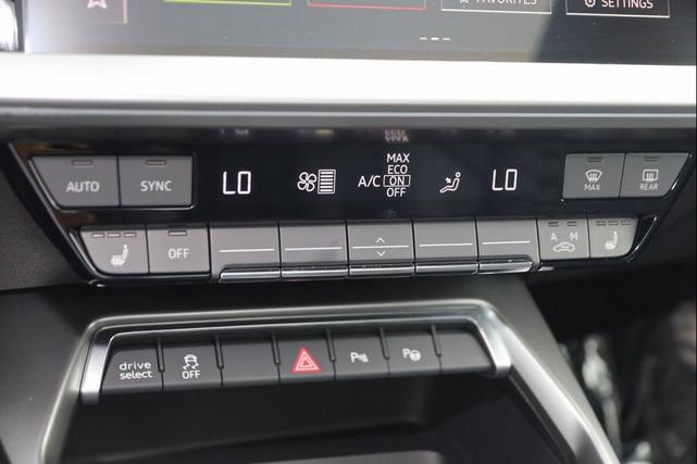 Photo of 2022 Tango Red Metallic Audi RS 3