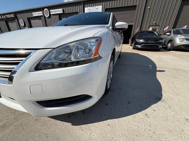 Photo of 2014 Aspen White Nissan Sentra