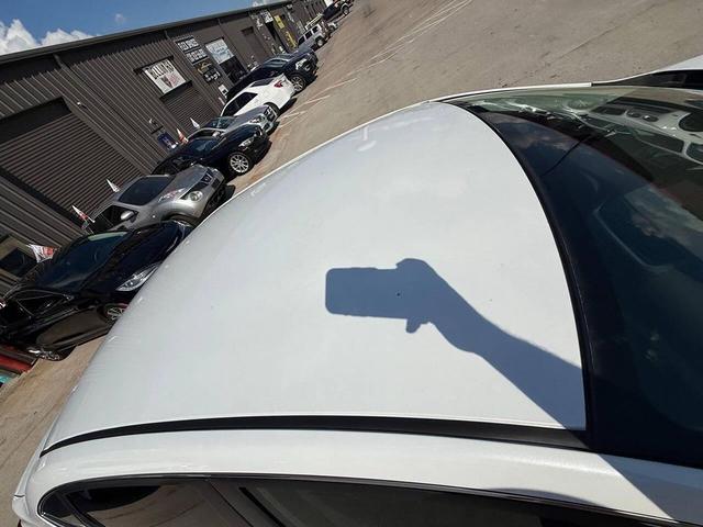 Photo of 2014 Aspen White Nissan Sentra