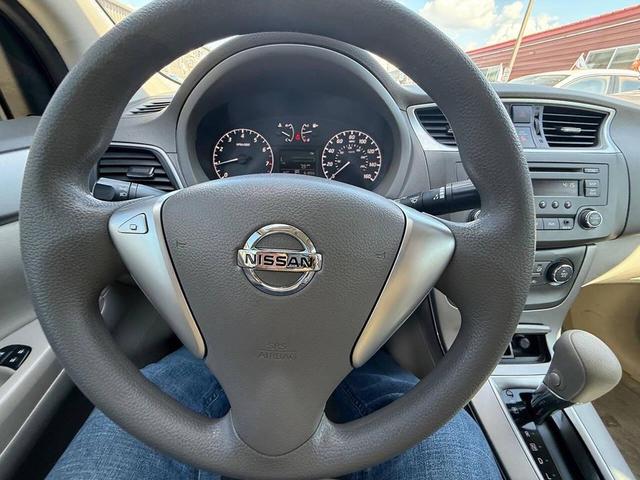Photo of 2014 Aspen White Nissan Sentra
