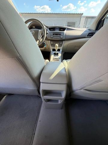 Photo of 2014 Aspen White Nissan Sentra