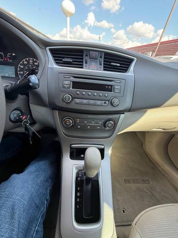 Photo of 2014 Aspen White Nissan Sentra