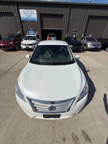 Photo of 2014 Aspen White Nissan Sentra