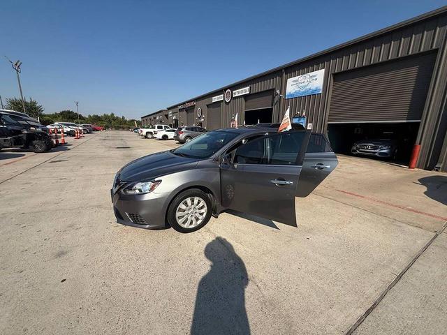 Photo of 2016 Deep Blue Pearl Nissan Sentra