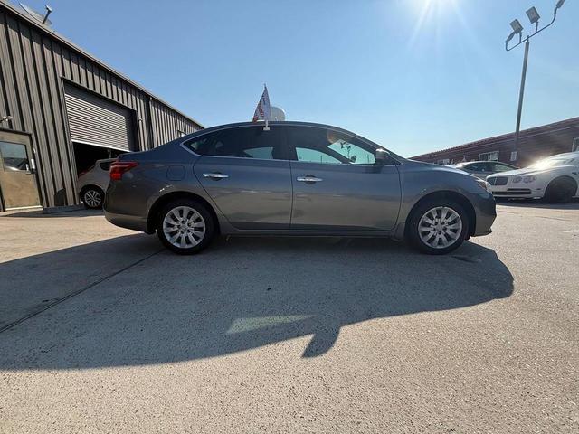Photo of 2016 Deep Blue Pearl Nissan Sentra