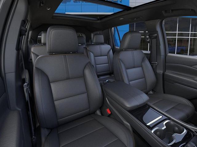 Photo of 2025 Radiant Red Tintcoat Chevrolet Traverse