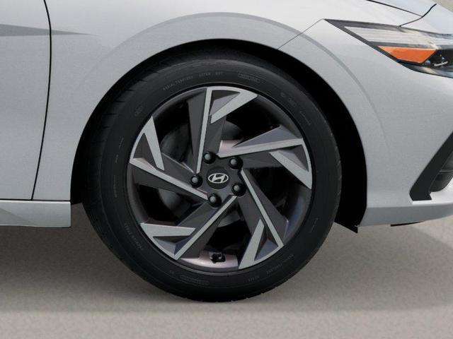 Photo of 2025 Serenity White Hyundai ELANTRA