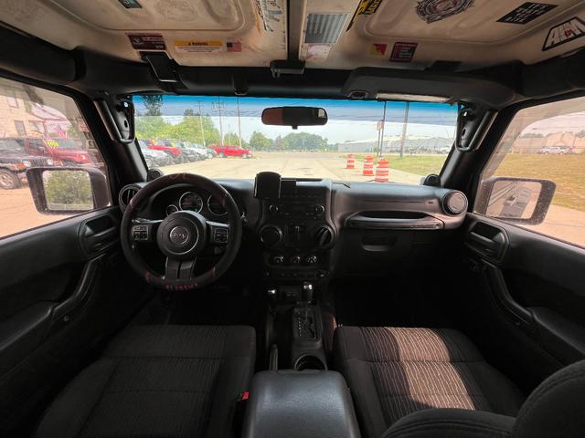 Photo of 2011 Black Jeep Wrangler